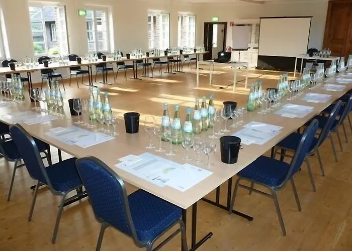 Dycker Weinhaus 3* Jüchen