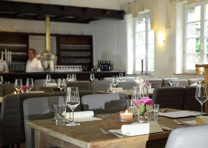 酒店 Dycker Weinhaus 3*